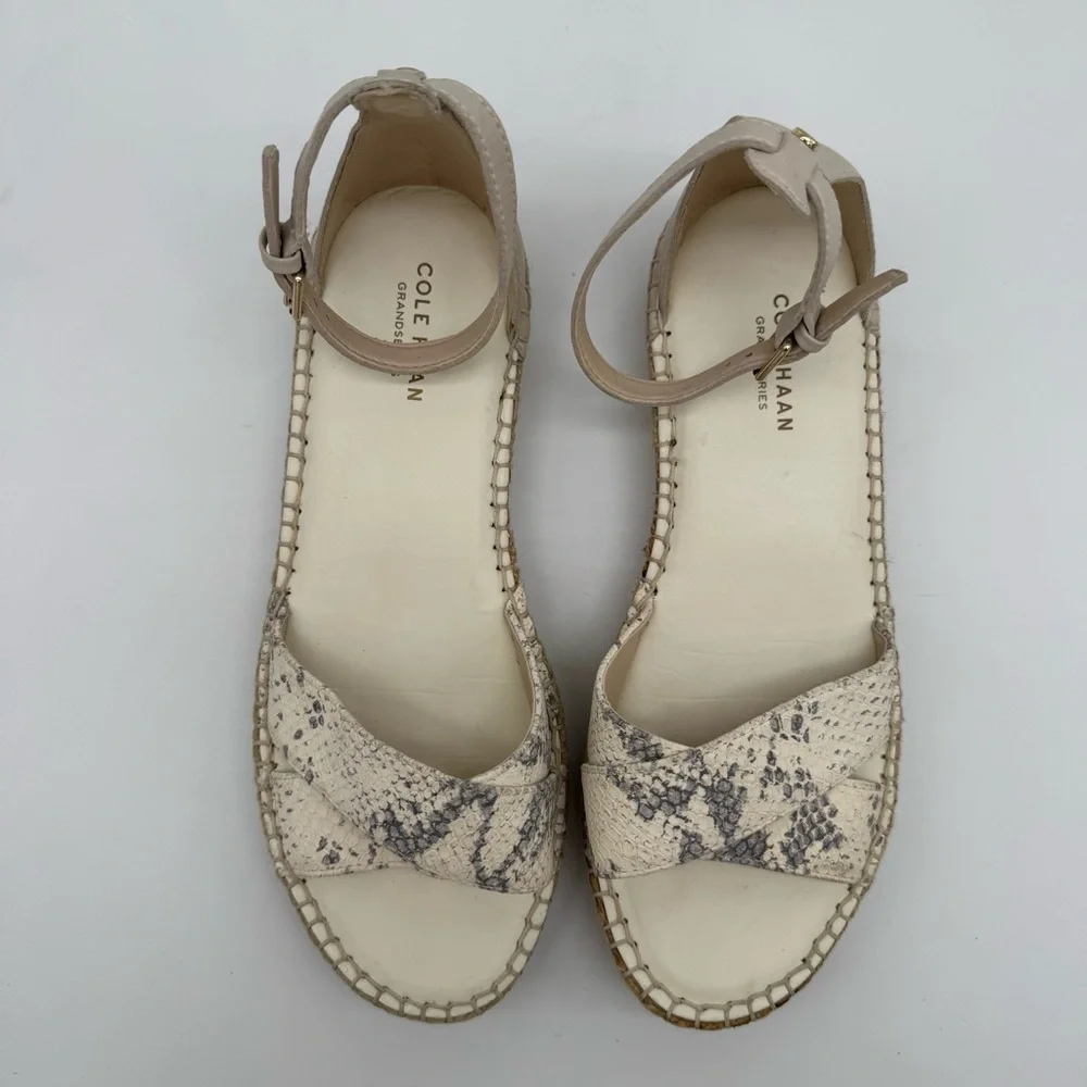 Cole Haan Espadrille White Gray Snake Sandal Size 7.5 B